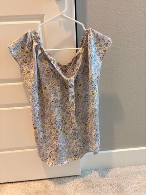 Light Blue Floral Cap-Sleeve Blouse